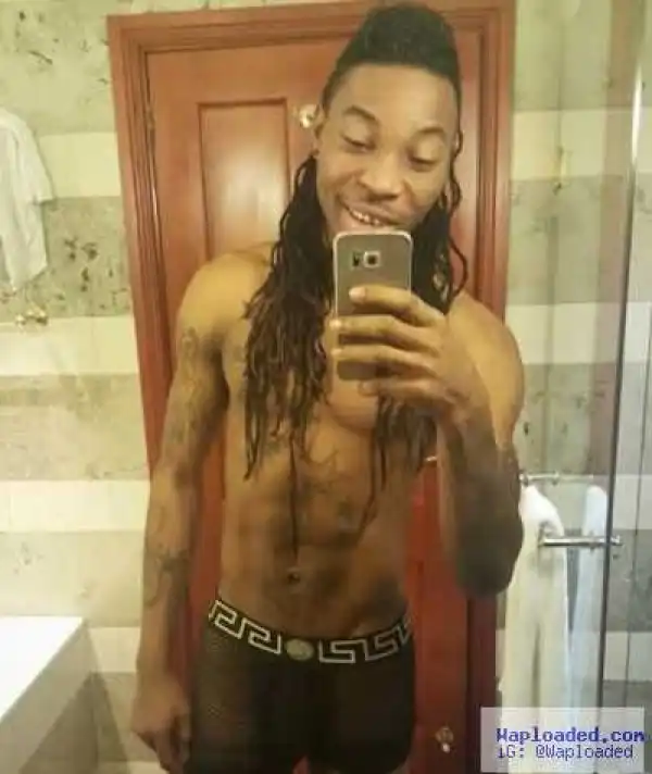 Photo: Fans Come For Solidstar After He Shows Off His 